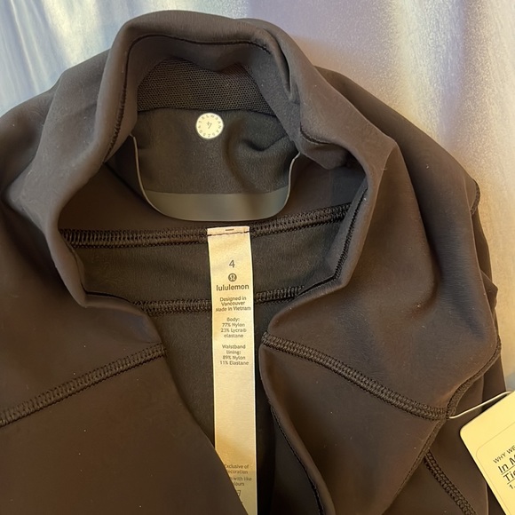 lululemon In Movement 7/8 Tight High Rise *Everlux 25" Black 4 NWT - Picture 3 of 4